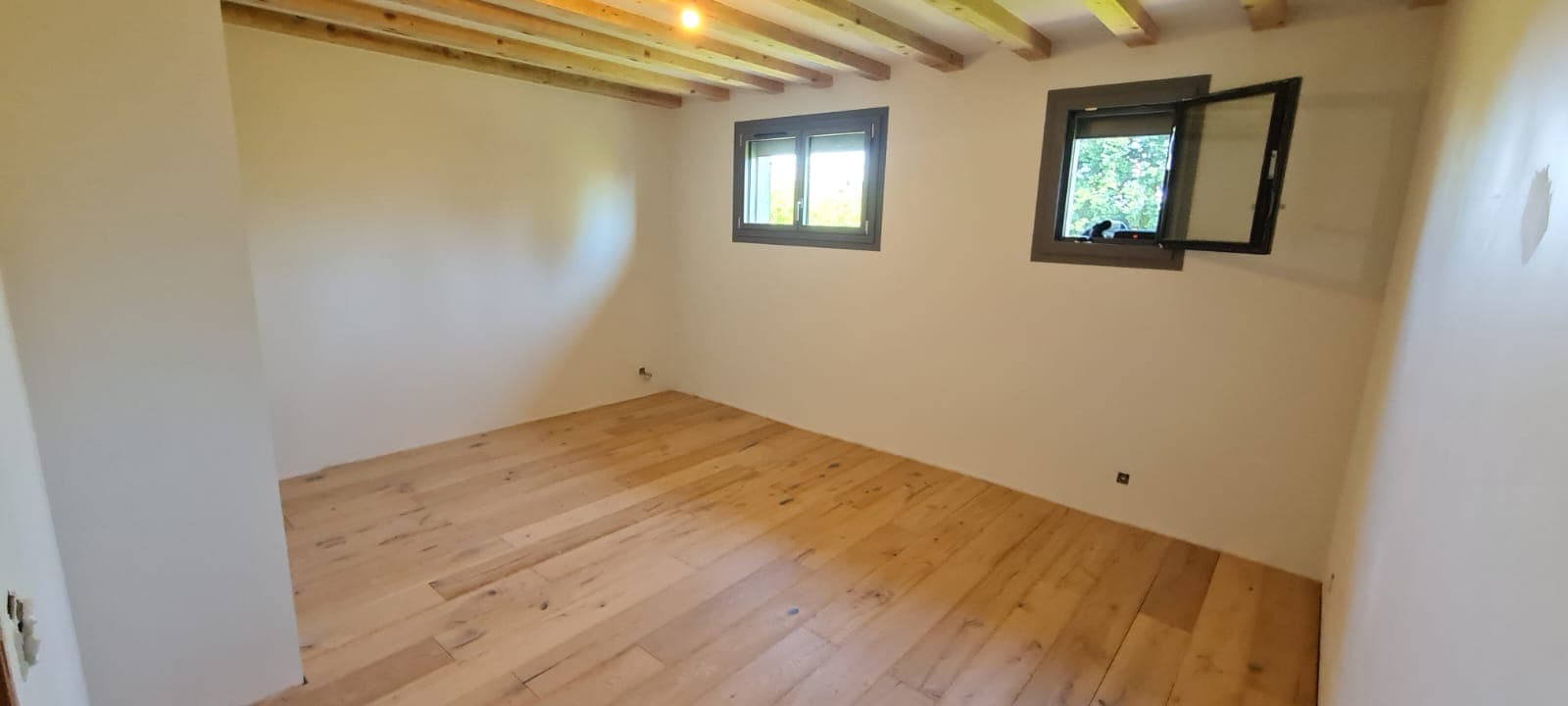 Chambre - Peinture, Parquet & Plafond